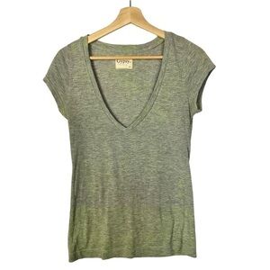 Gypsy 05 Gray & Green Printed V-Neck Short Sleeve T-Shirt XS